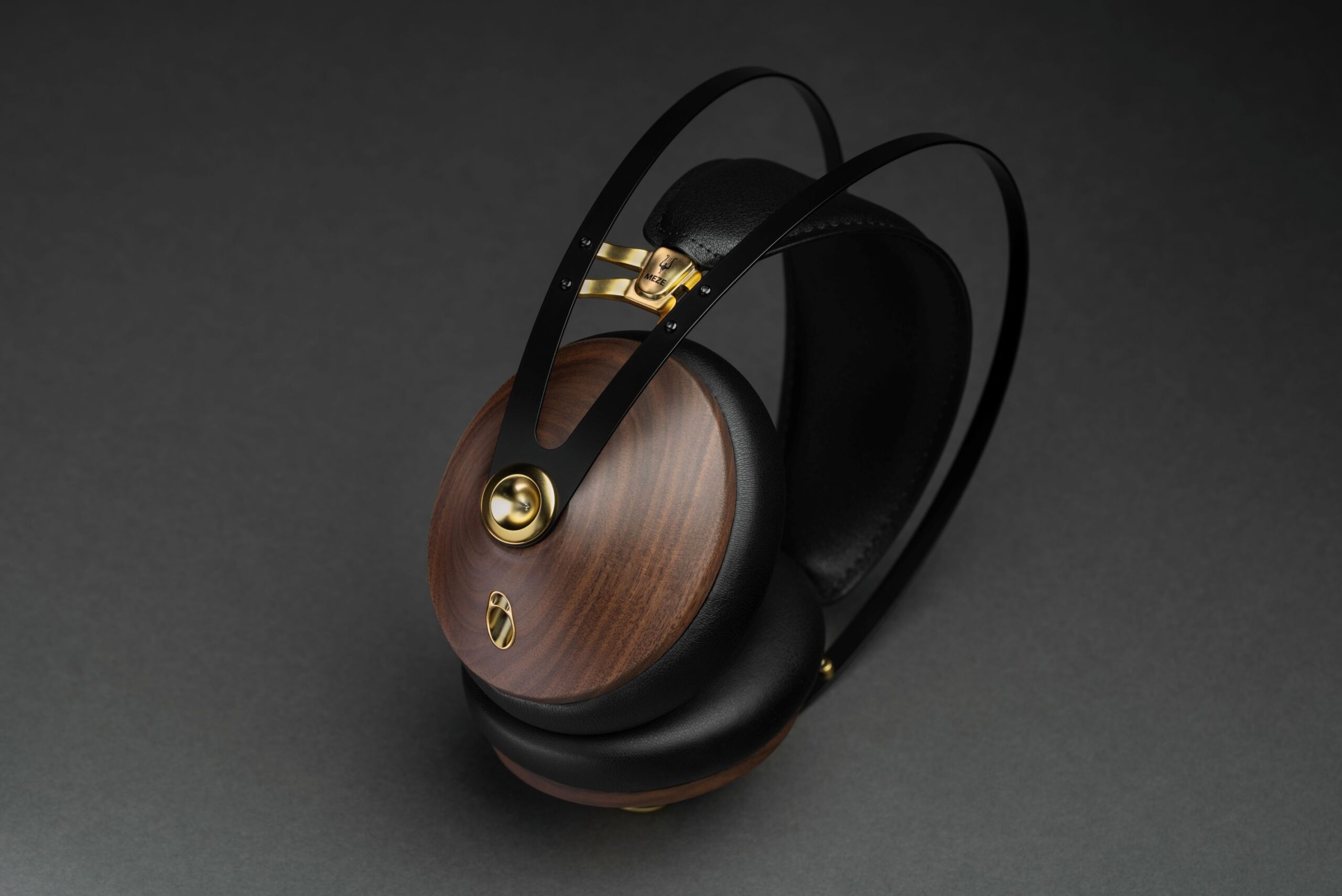 Meze 99 Classics Gen2 (1)