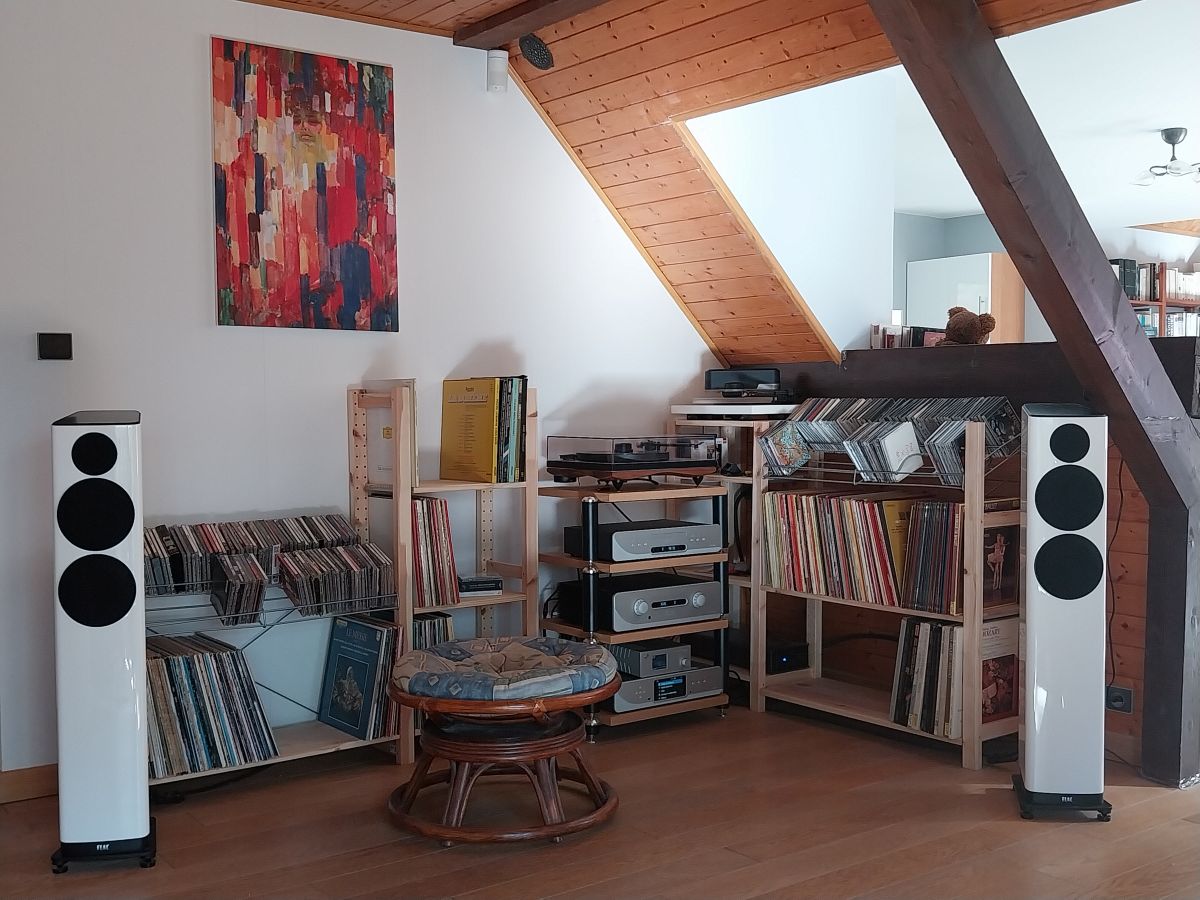 elac vela atoll gold note pianosa